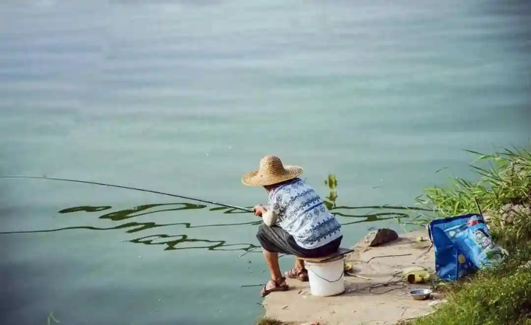 钓鱼人独有的“六个特征”，是否真会钓鱼一看便知，冒充不来！