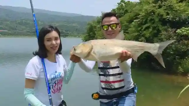 几种简单实用的打窝法，让你轻松上大鱼！