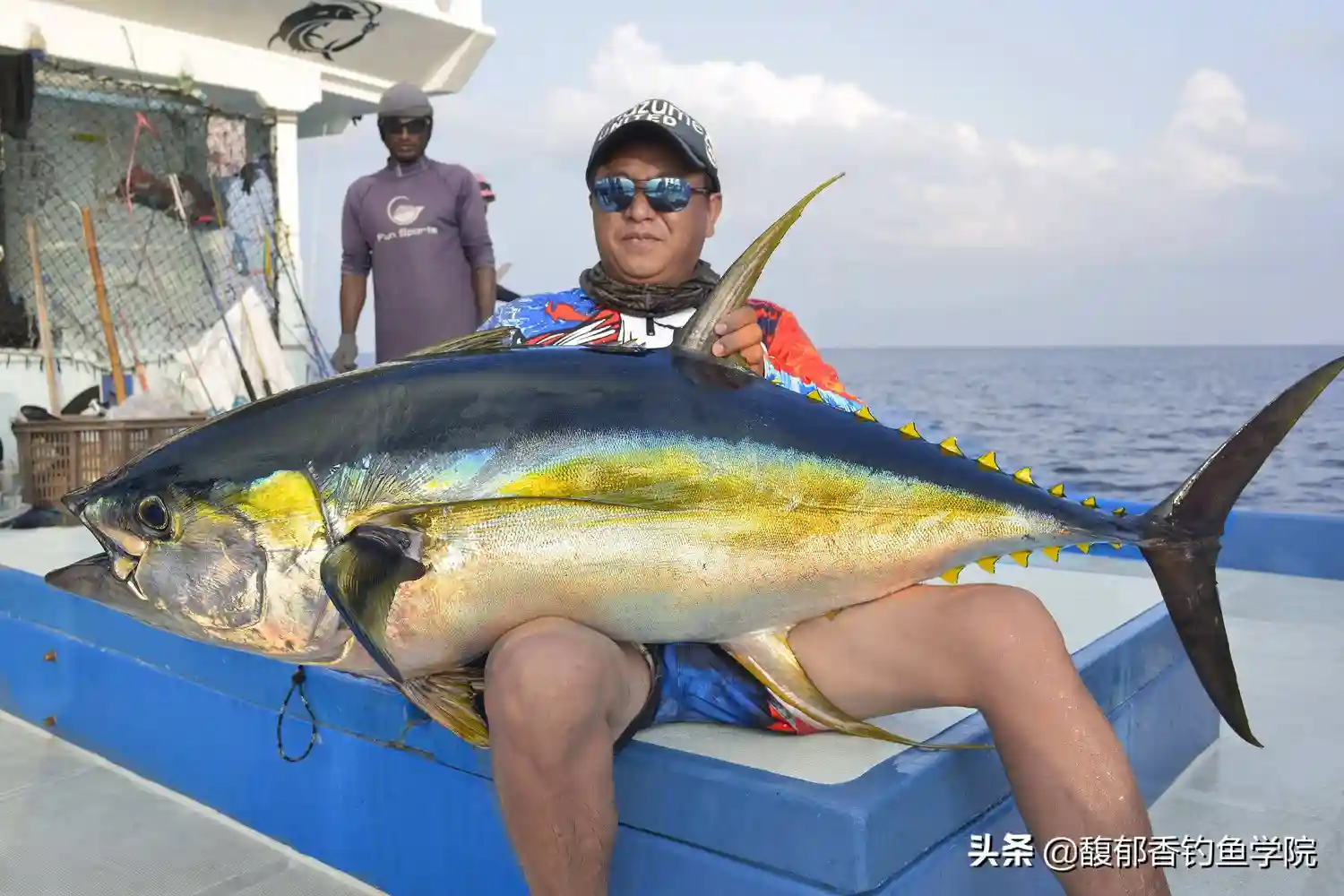 海钓时怎么样才能钓到大鱼？海钓大鱼的5个重要技巧